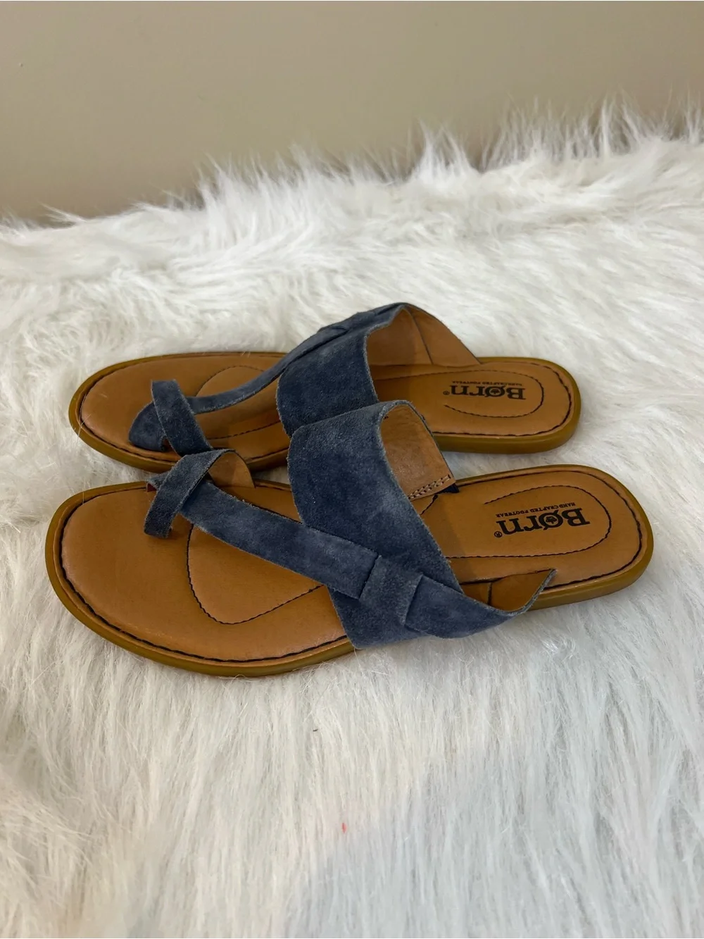 Born Veda Blue Suede Crossover Thong Sandals 7